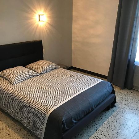 Appartement Tout Confort Avec Parking Ferme Арл Екстериор снимка